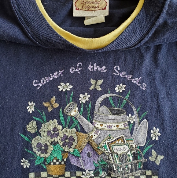 VINTAGE Spring Gardening T-shirt - Picture 5 of 5